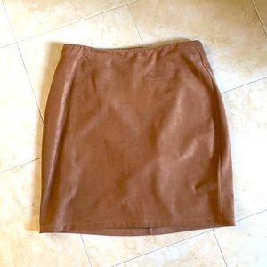 Suede skirt almost feels a little vintage really cute on